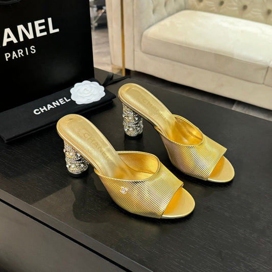 T-STRAP PEARL HEEL 85 MM SANDALS IN GOLD LAMBSKIN MULE - 35