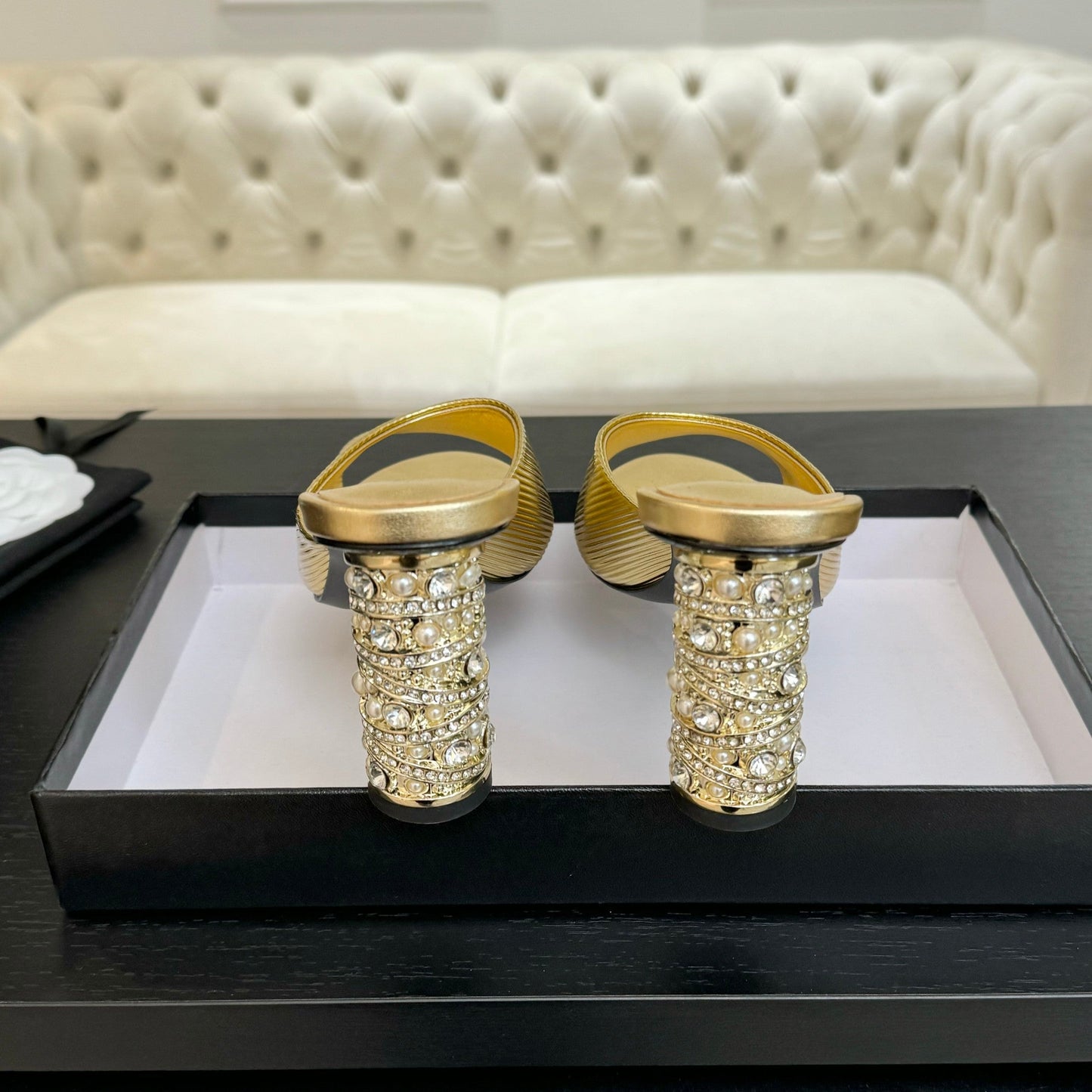 T-STRAP PEARL HEEL 85 MM SANDALS IN GOLD LAMBSKIN MULE - 35