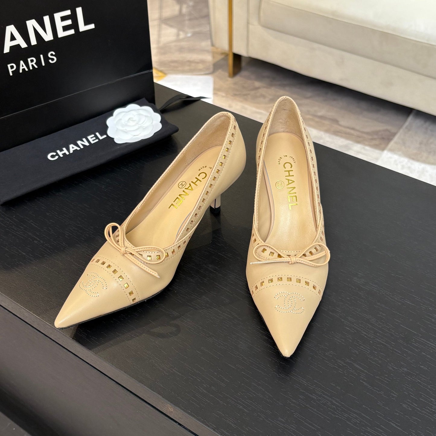 HIGH HEEL PUMP 65 MM IN FLAX YELLOW LAMBSKIN - 35