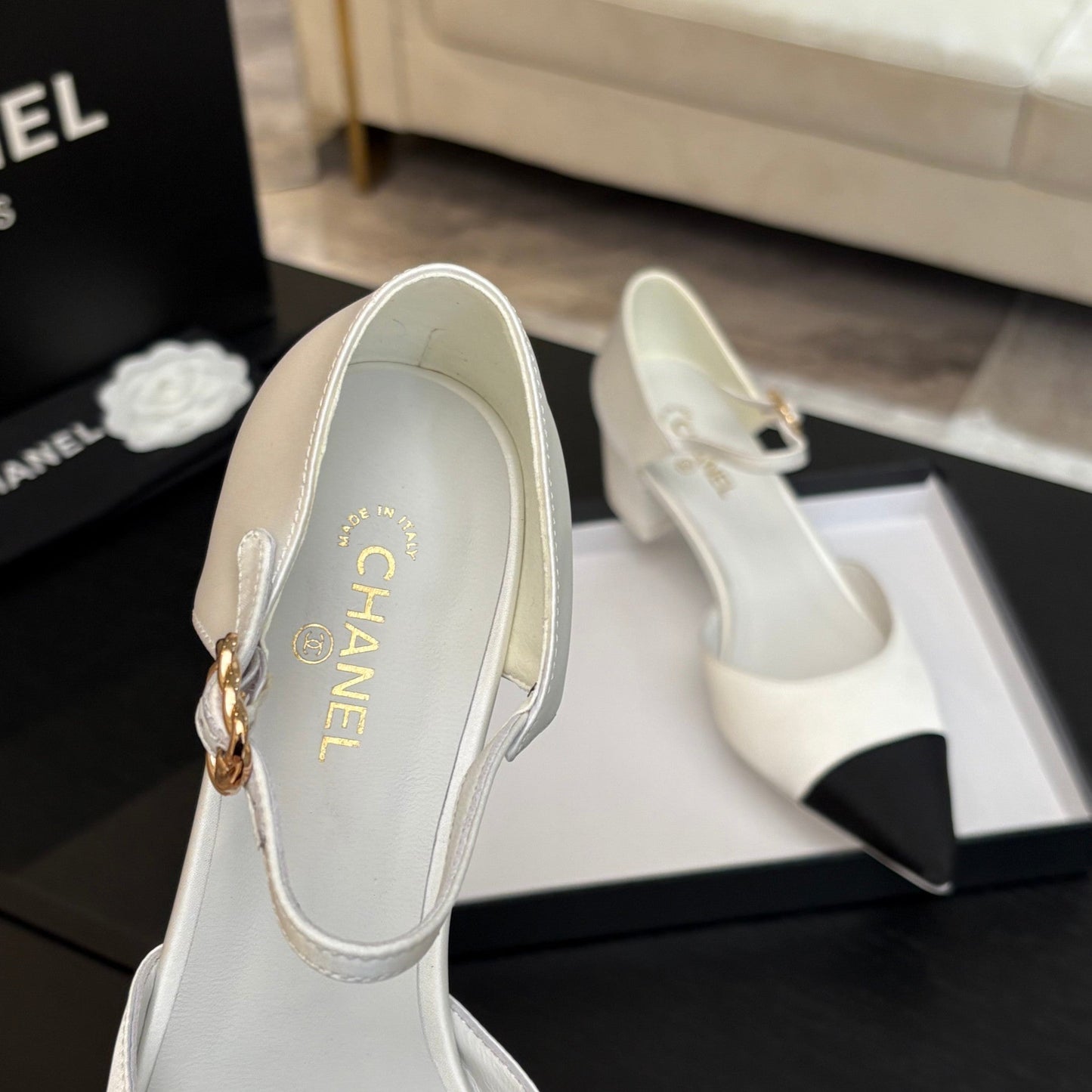 BLOCK HEEL SLINGBACKS IN WHITE MIX BLACK SILK FABRIC - 35