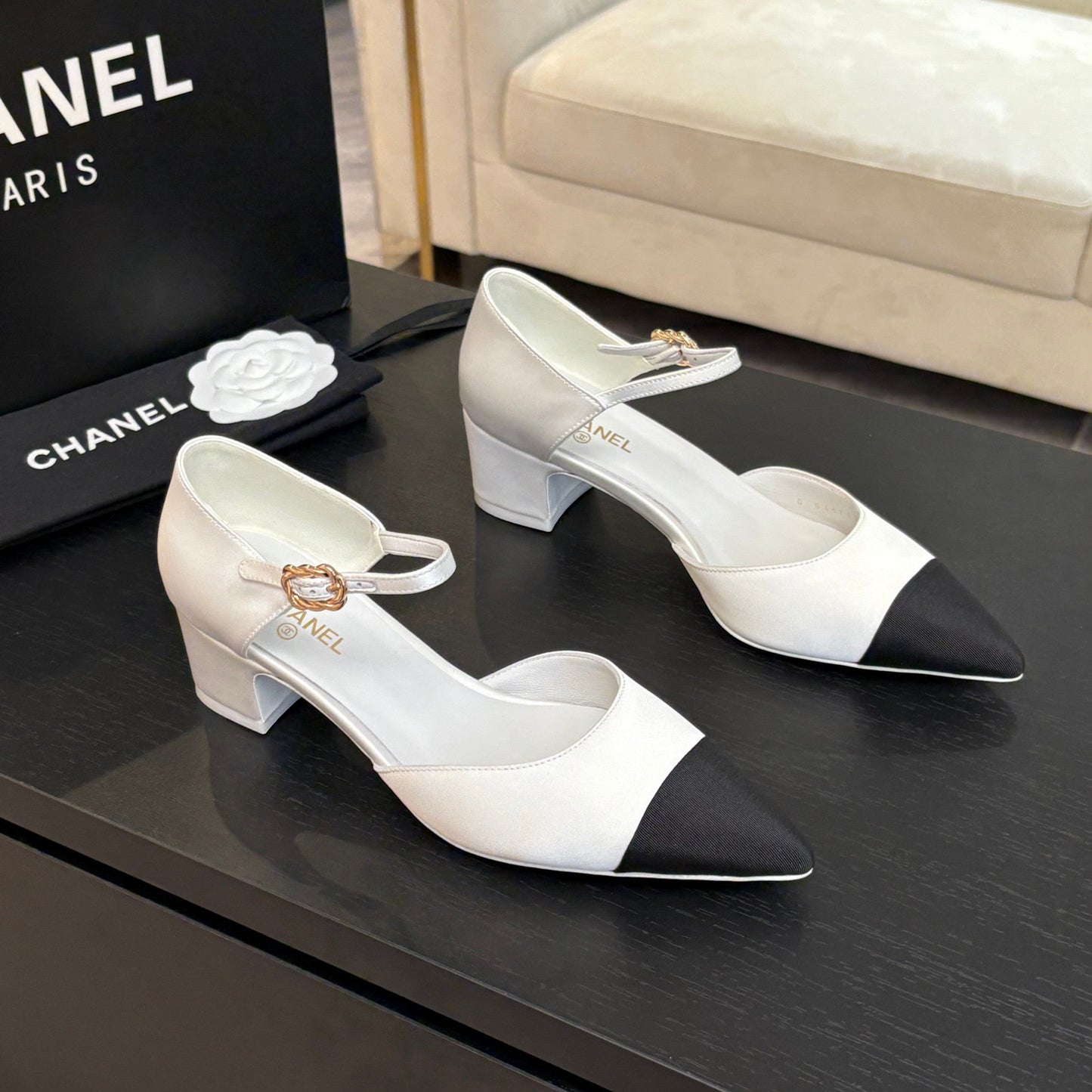 BLOCK HEEL SLINGBACKS IN WHITE MIX BLACK SILK FABRIC - 35