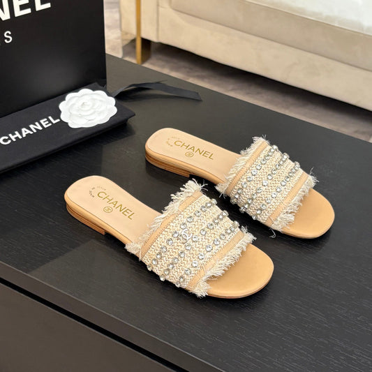 FLAT SANDALS BEIGE MIX LIGHT ORANGE WITH CRYSTALS - 35