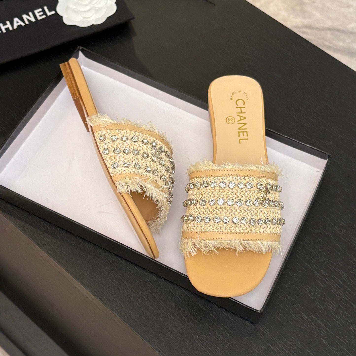 FLAT SANDALS BEIGE MIX LIGHT ORANGE WITH CRYSTALS - 35