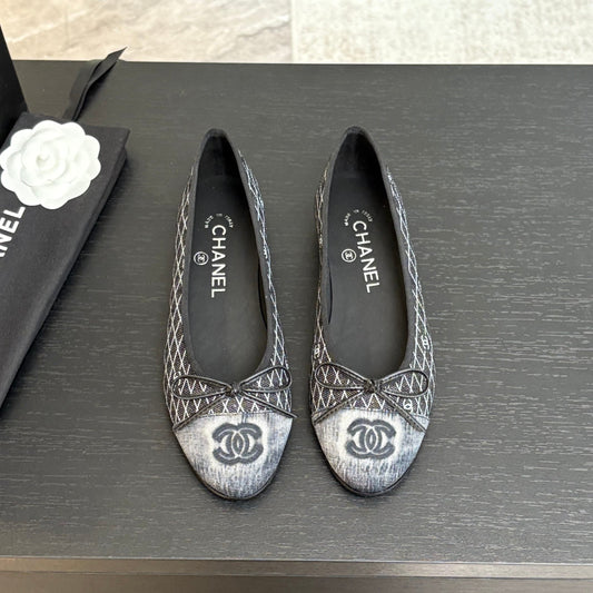 BALLET FLATS IN CHARCOAL BLACK MONOGRAM DENIM - 35