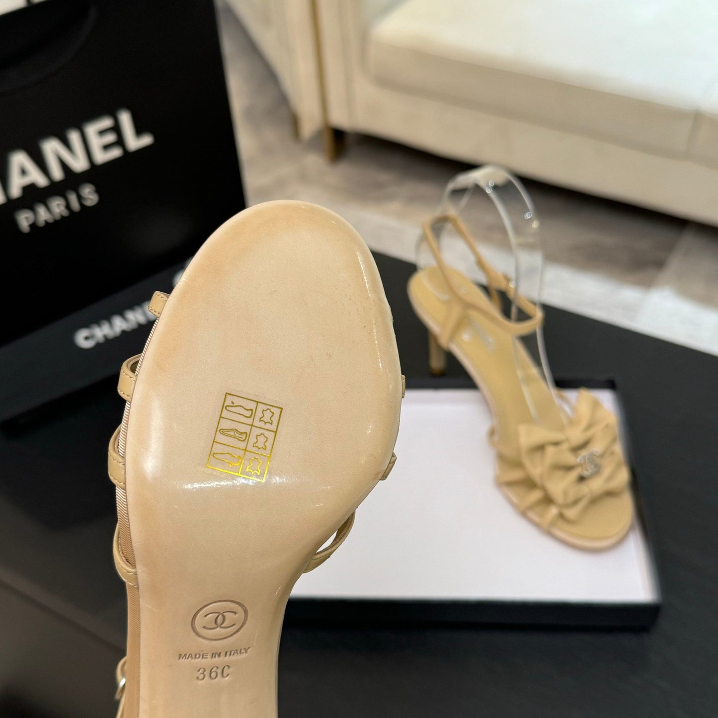 HIGH HEEL SANDAL WITH BOW IN BEIGE LAMBSKIN - 35