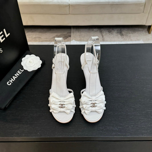 HIGH HEEL SANDAL WITH BOW IN WHITE LAMBSKIN - 35