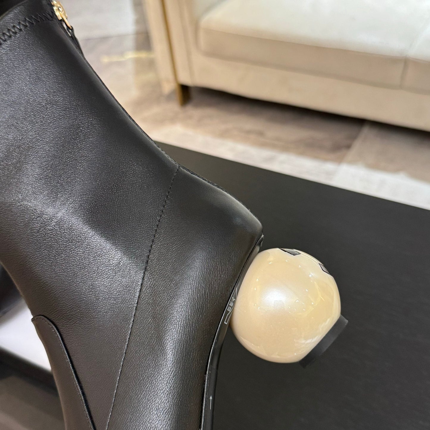 CC PEARL BOOTS 65MM IN BLACK CALFSKIN - 35