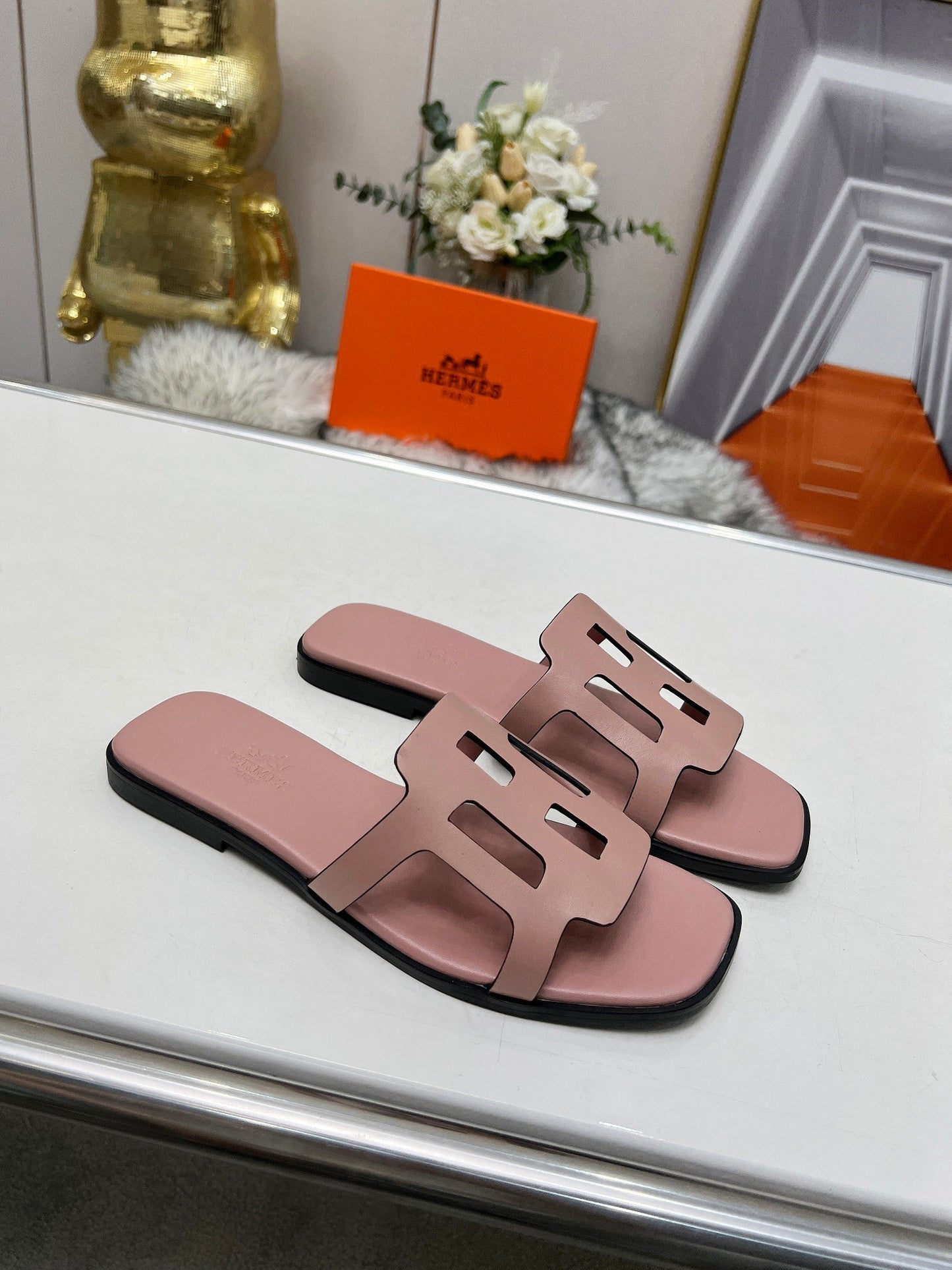 FLATFORM SANDAL LIGHT PINK CALFSKIN - 35