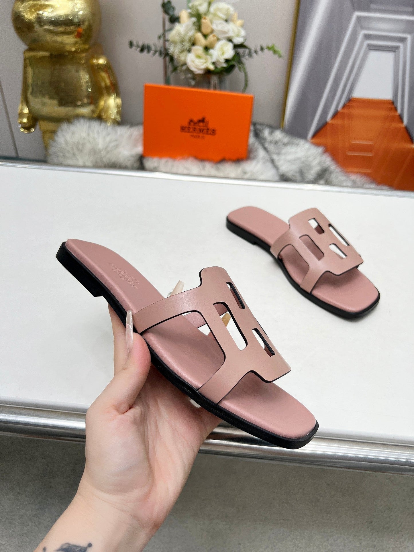 FLATFORM SANDAL LIGHT PINK CALFSKIN - 35