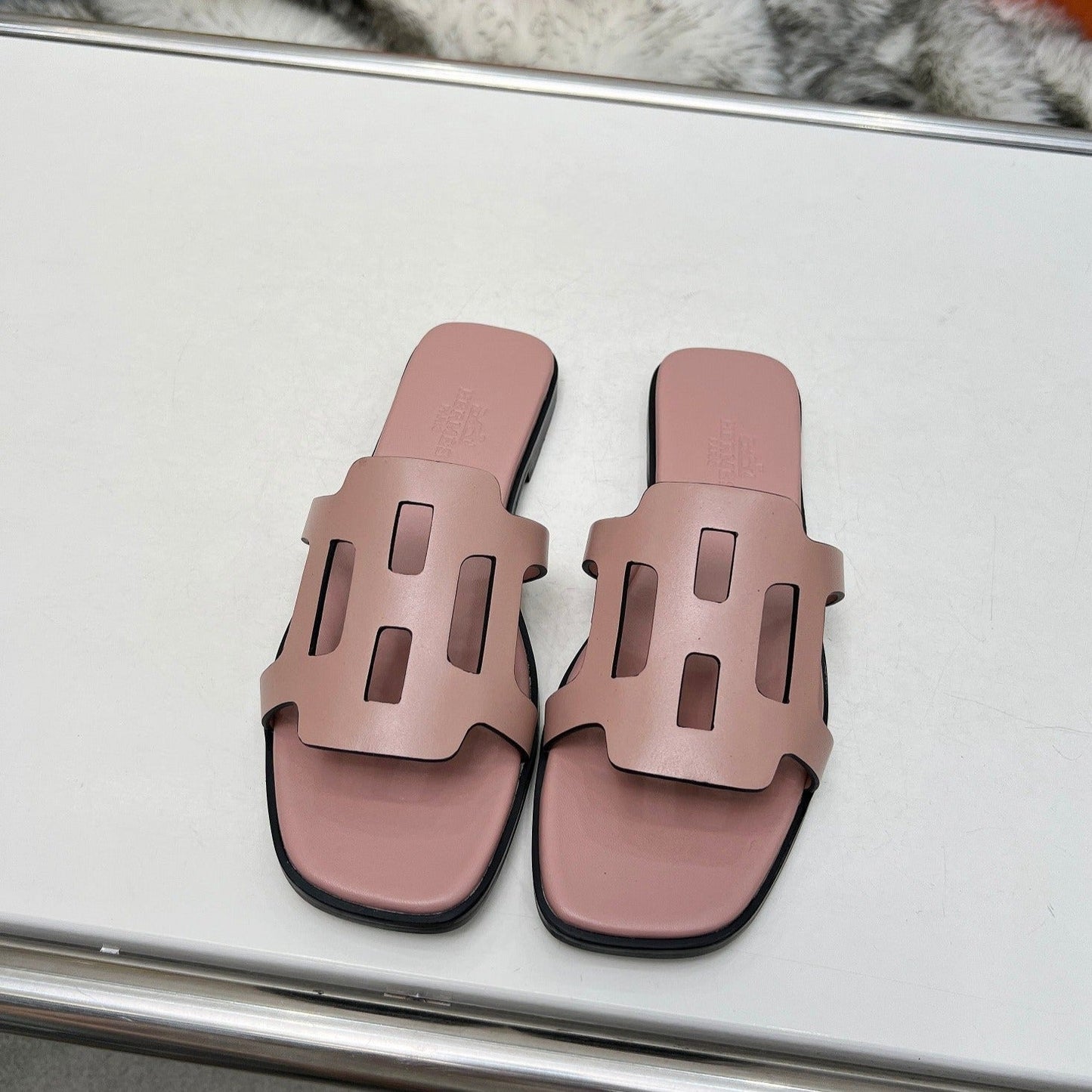 FLATFORM SANDAL LIGHT PINK CALFSKIN - 35