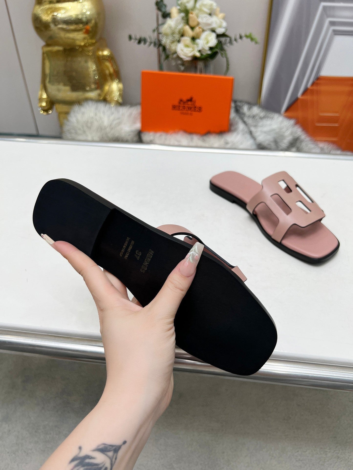 FLATFORM SANDAL LIGHT PINK CALFSKIN - 35