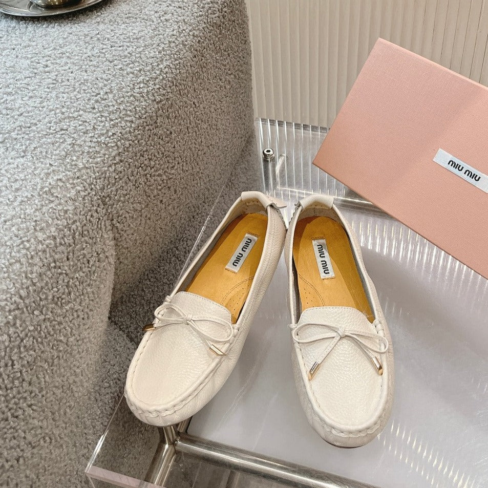 SLIP-ON HAND-SEWN SHOES WHITE CREAM COWHIDE WITH BOW - 35