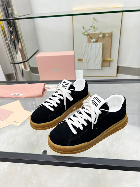 ECRU SNEAKERS IN BLACK SUEDE - 35