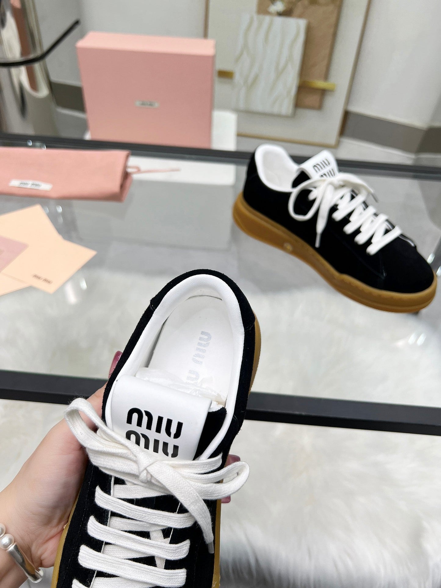 ECRU SNEAKERS IN BLACK SUEDE - 35