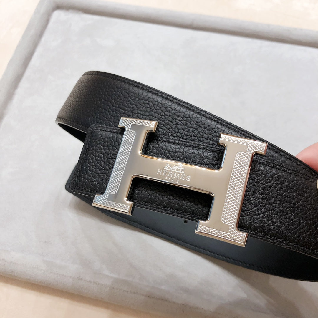 HM BELT BUCKLE & REVERSIBLE BLACK LEATHER STRAP 38 MM SILVER HARDWARE - 30