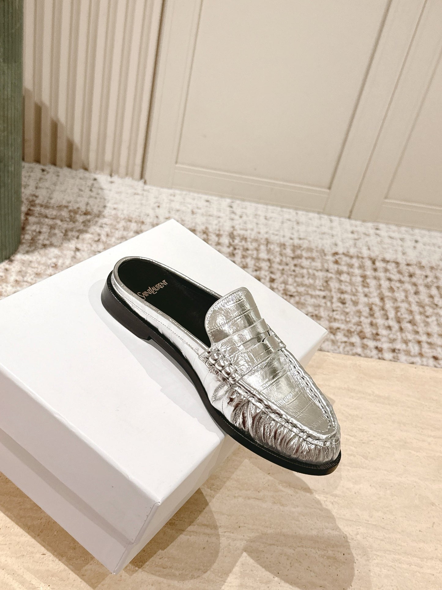 YSL 25S LOAFER MULE IN SILVER CALFSKIN - 35