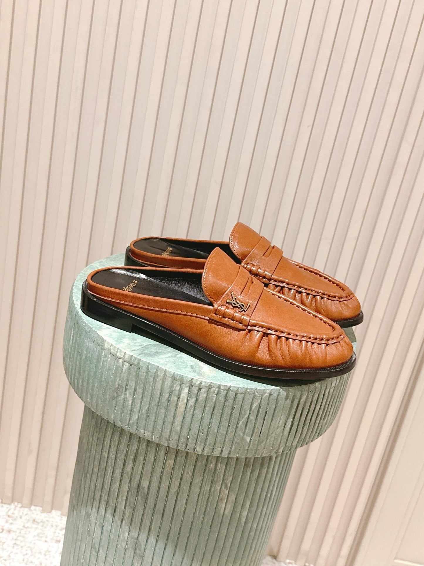 YSL 25S LOAFER MULE IN BURNT ORANGE CALFSKIN - 35