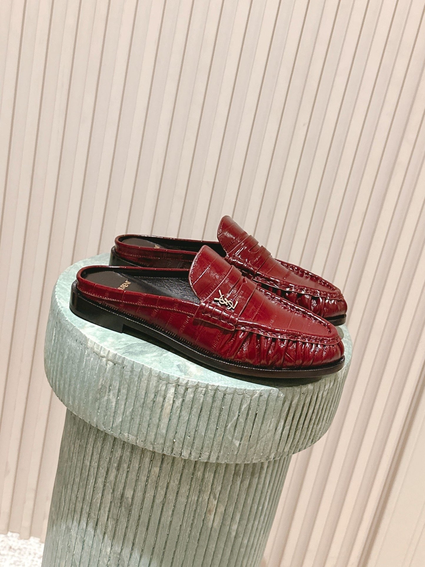 YSL 25S LOAFER MULE IN DARK RED GLOSSY CALFSKIN - 35