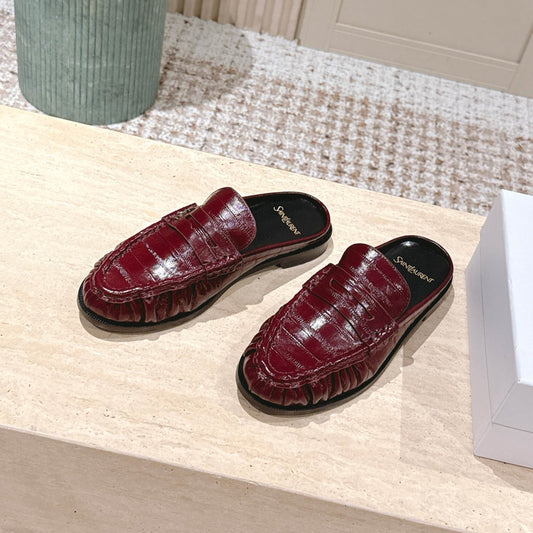 YSL 25S LOAFER MULE IN DARK RED GLOSSY CALFSKIN - 35