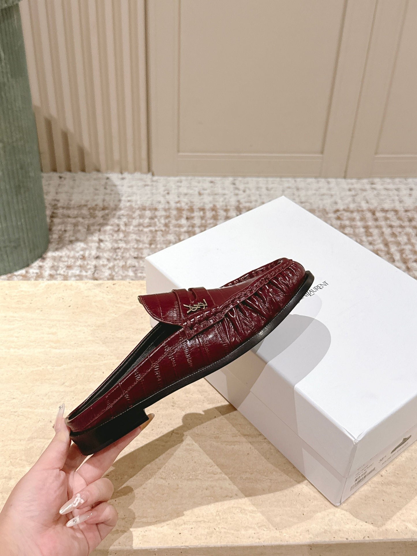 YSL 25S LOAFER MULE IN DARK RED GLOSSY CALFSKIN - 35