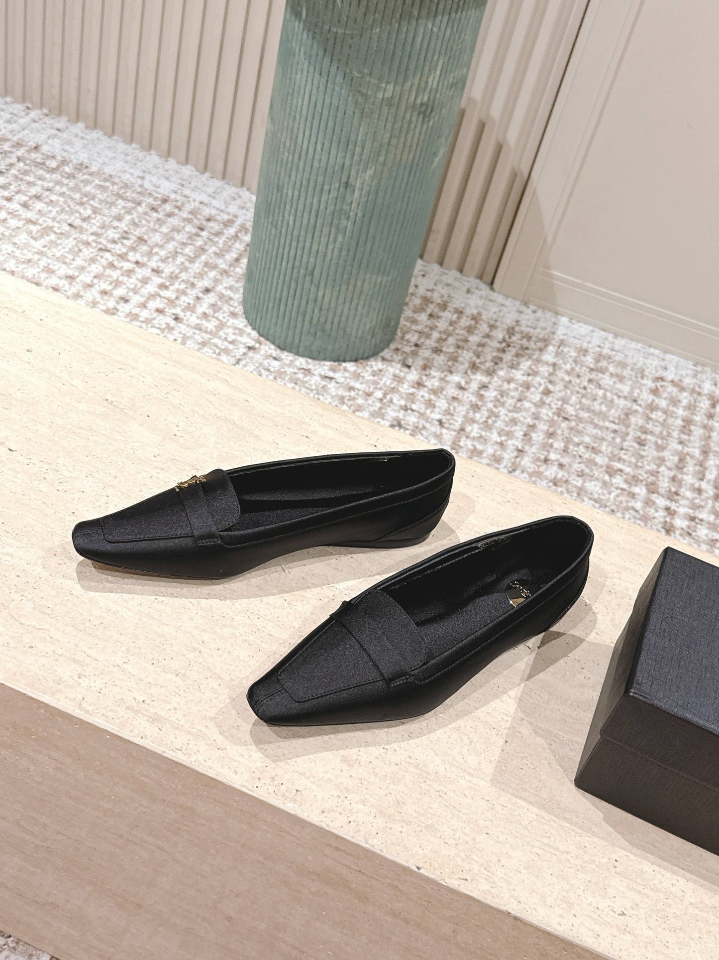 YSL 25S SAINT LAURENT POPPY BALLET FLATS IN BLACK SILK - 35
