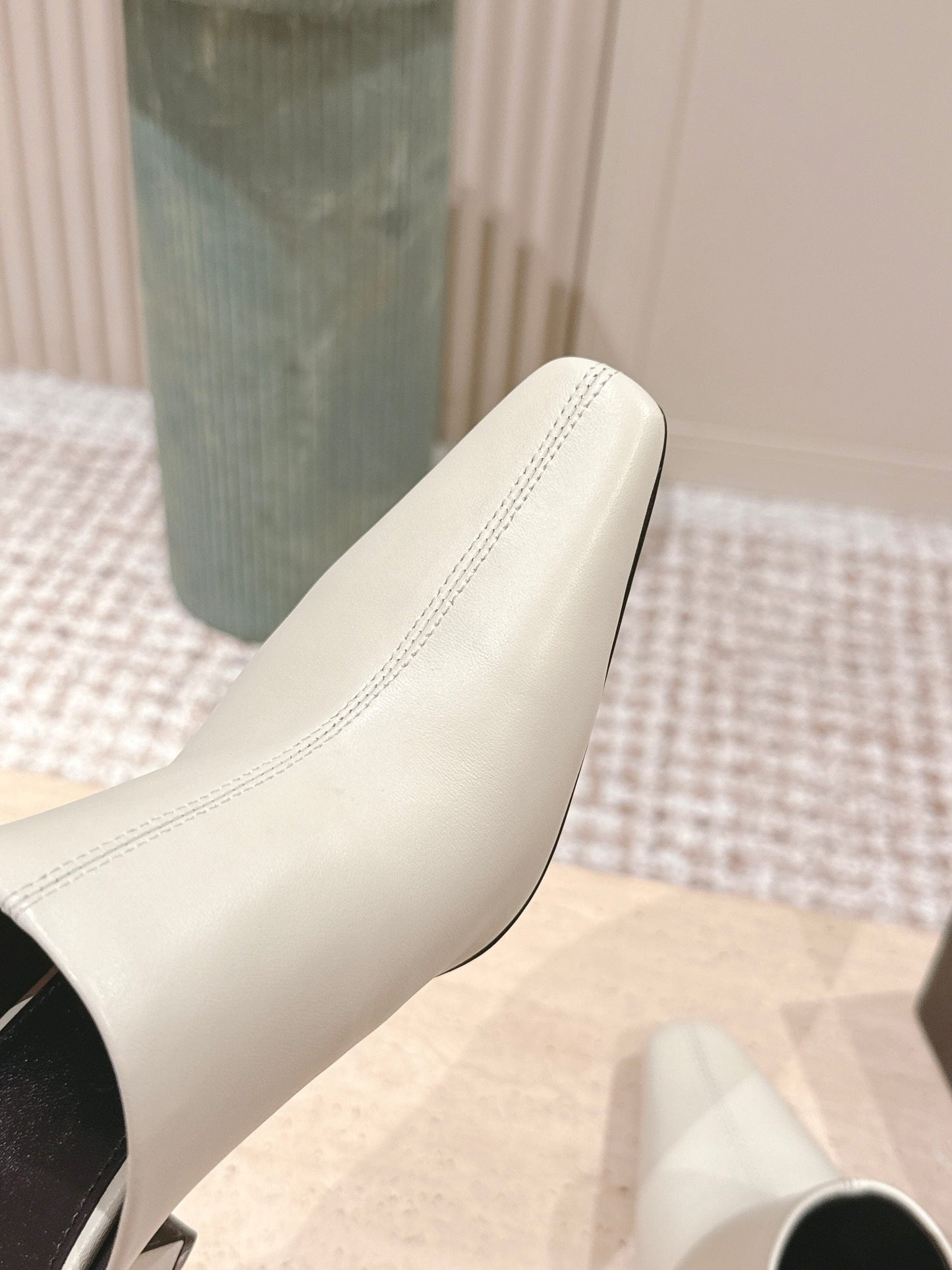 YSL 25S JILL MULES IN IVORY SMOOTH CALFSKIN - 35
