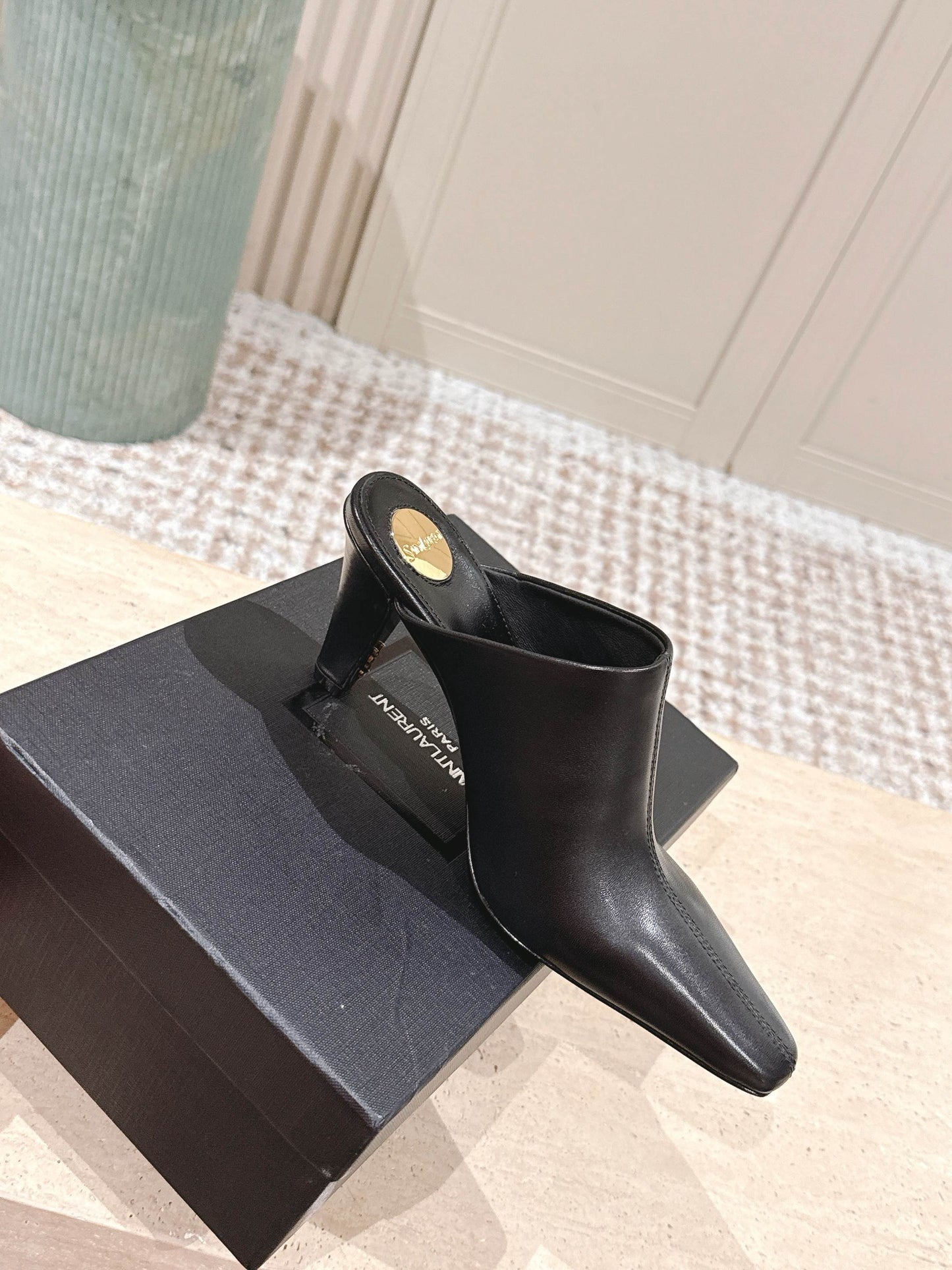 YSL 25S JILL MULES IN BLACK SMOOTH CALFSKIN - 35