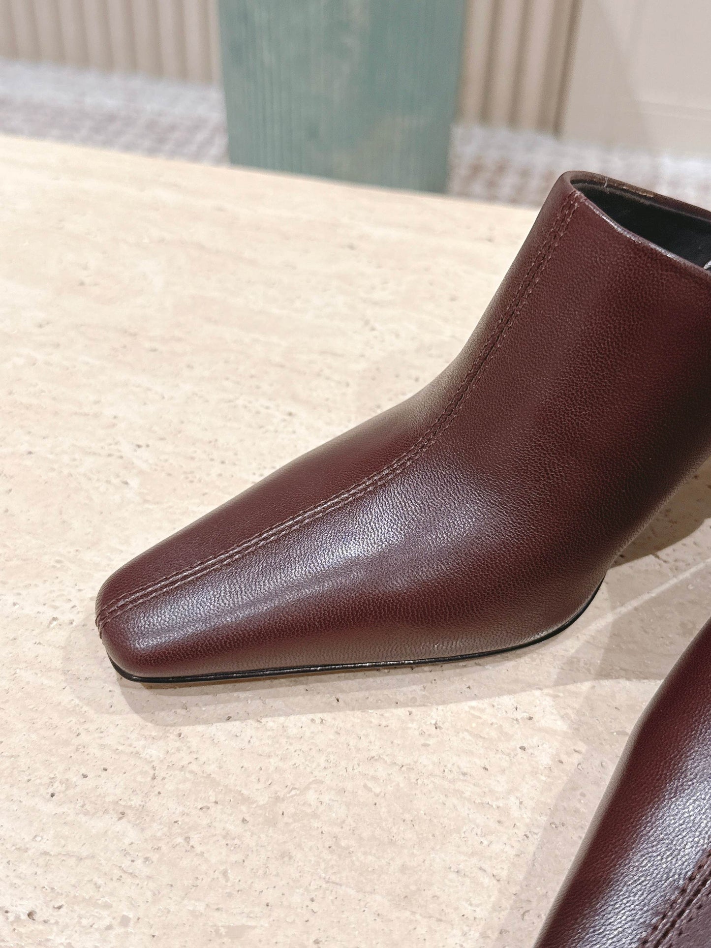 YSL 25S JILL MULES IN BURGUNDY SMOOTH CALFSKIN - 35