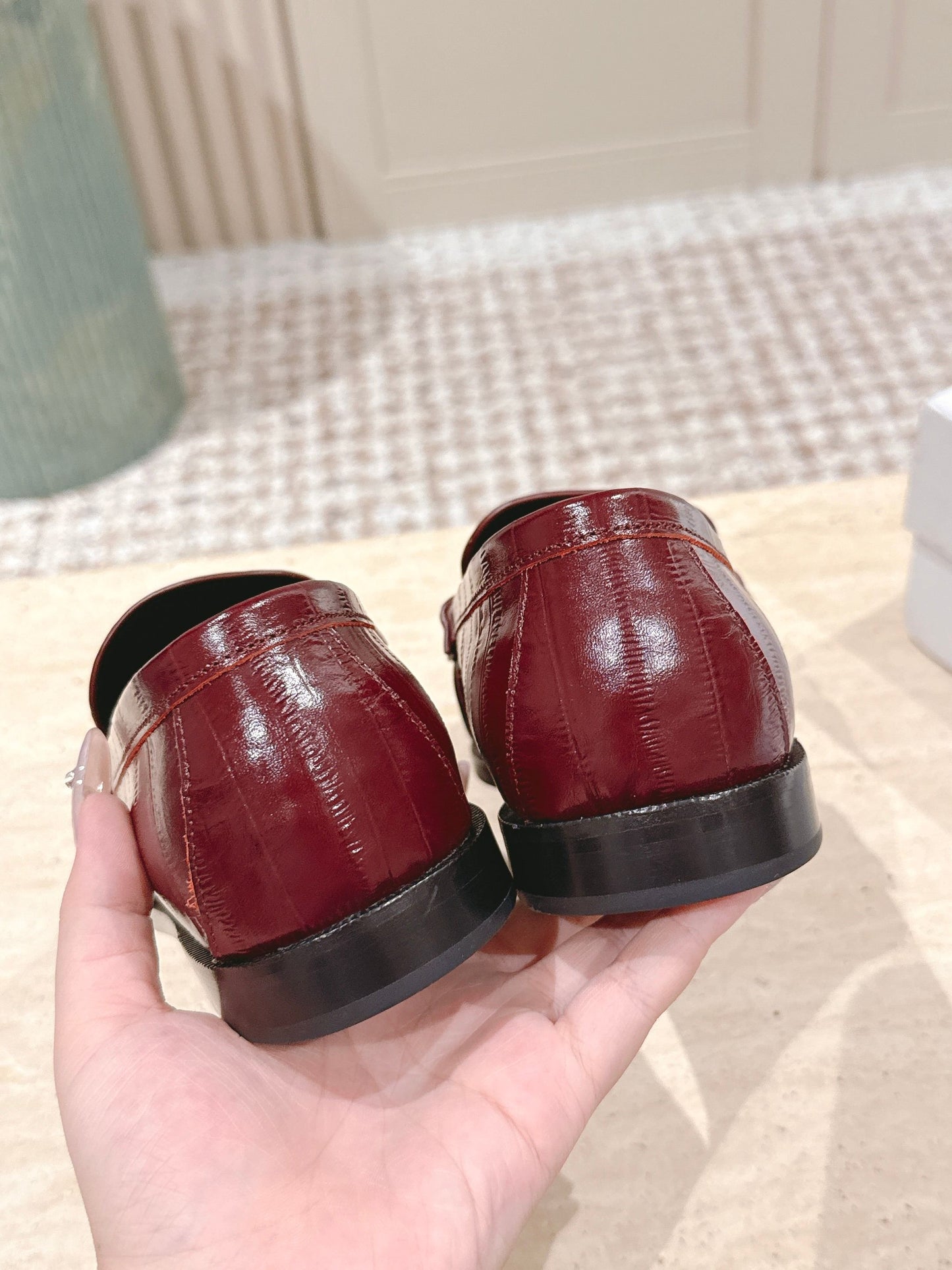YSL 25S SAINT LAURENT LOAFERS IN DARK RED GLOSSY CALFSKIN WITH SMALL LOGO - 35