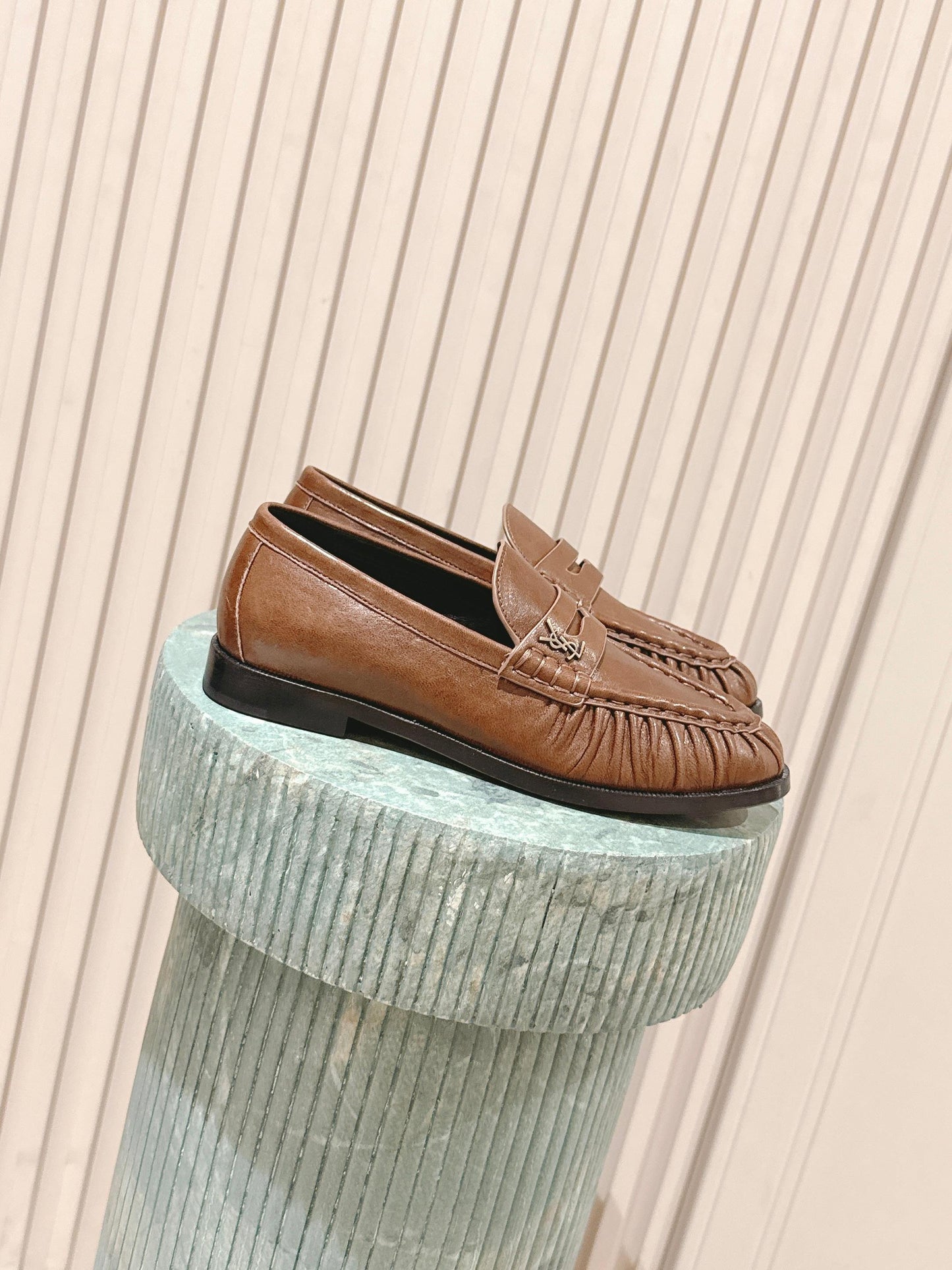 YSL 25S SAINT LAURENT LOAFERS IN BROWN CALFSKIN WITH SMALL LOGO - 35