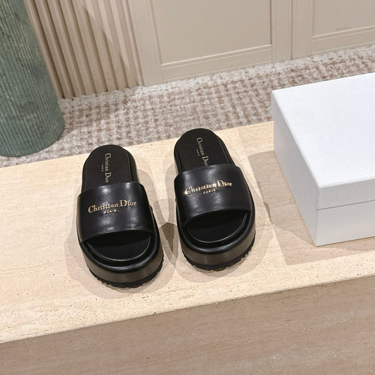 DIOR 26S САНДАЛІ-ШЛЬОПАНЦІ НА ПЛАТФОРМІ, 60 ММ, З ЧОРНОЇ ТЕЛЯЧОЇ ШКІРИ