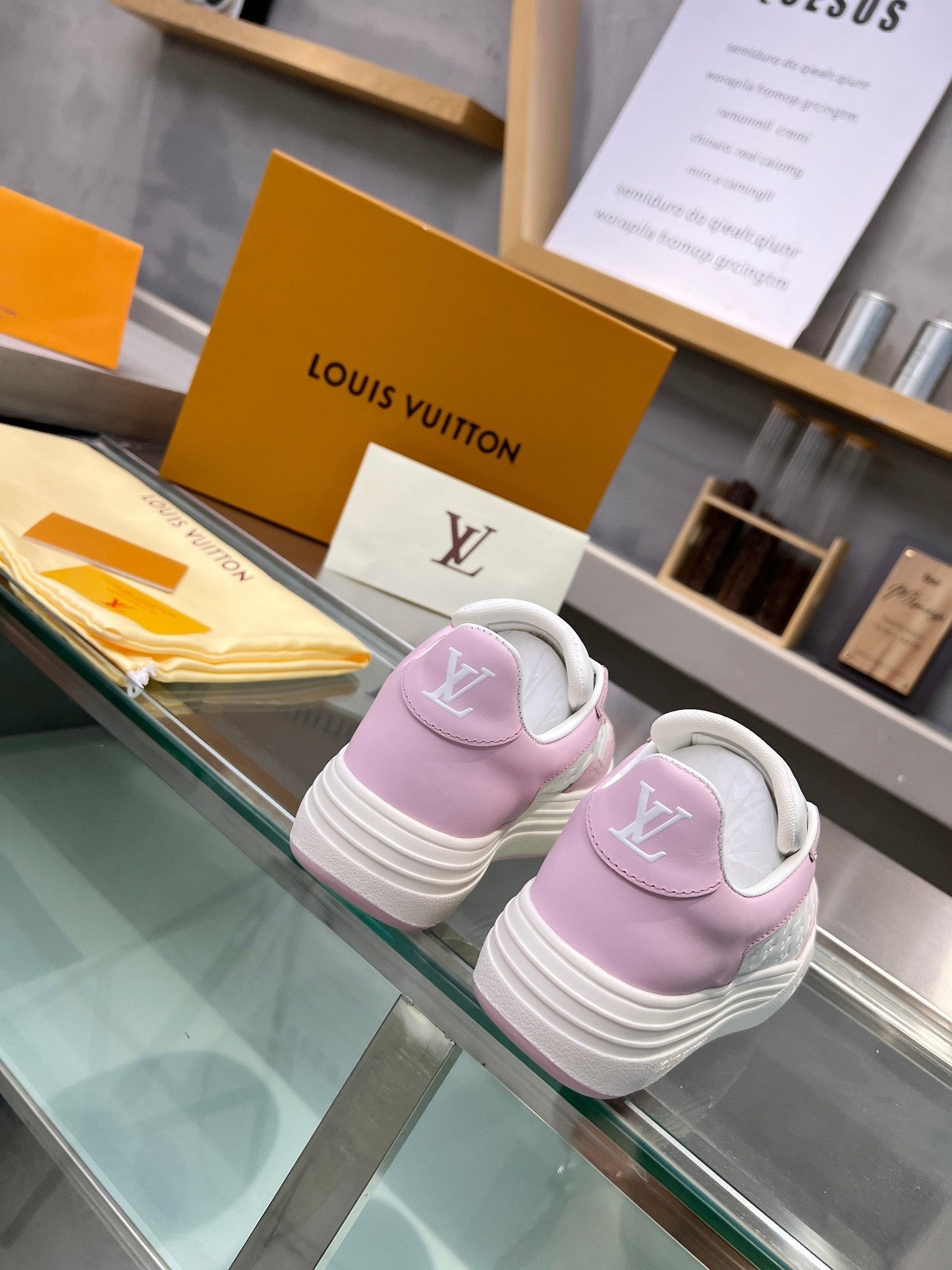 LV WOMEN GROOVY PLATFORM IN WHITE MIX LIGHT PINK EMBOSSED CALFSKIN - 35