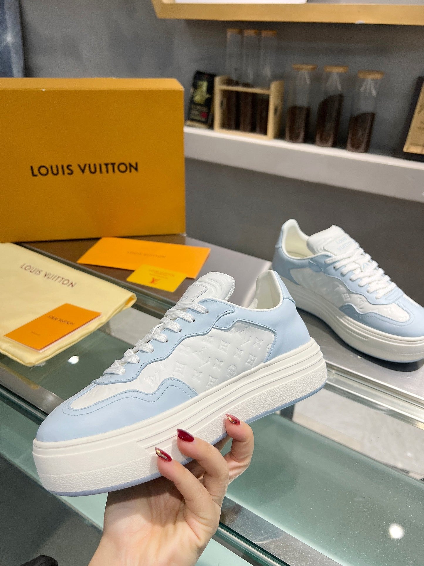LV WOMEN GROOVY PLATFORM IN WHITE MIX LIGHT BLUE EMBOSSED CALFSKIN - 35