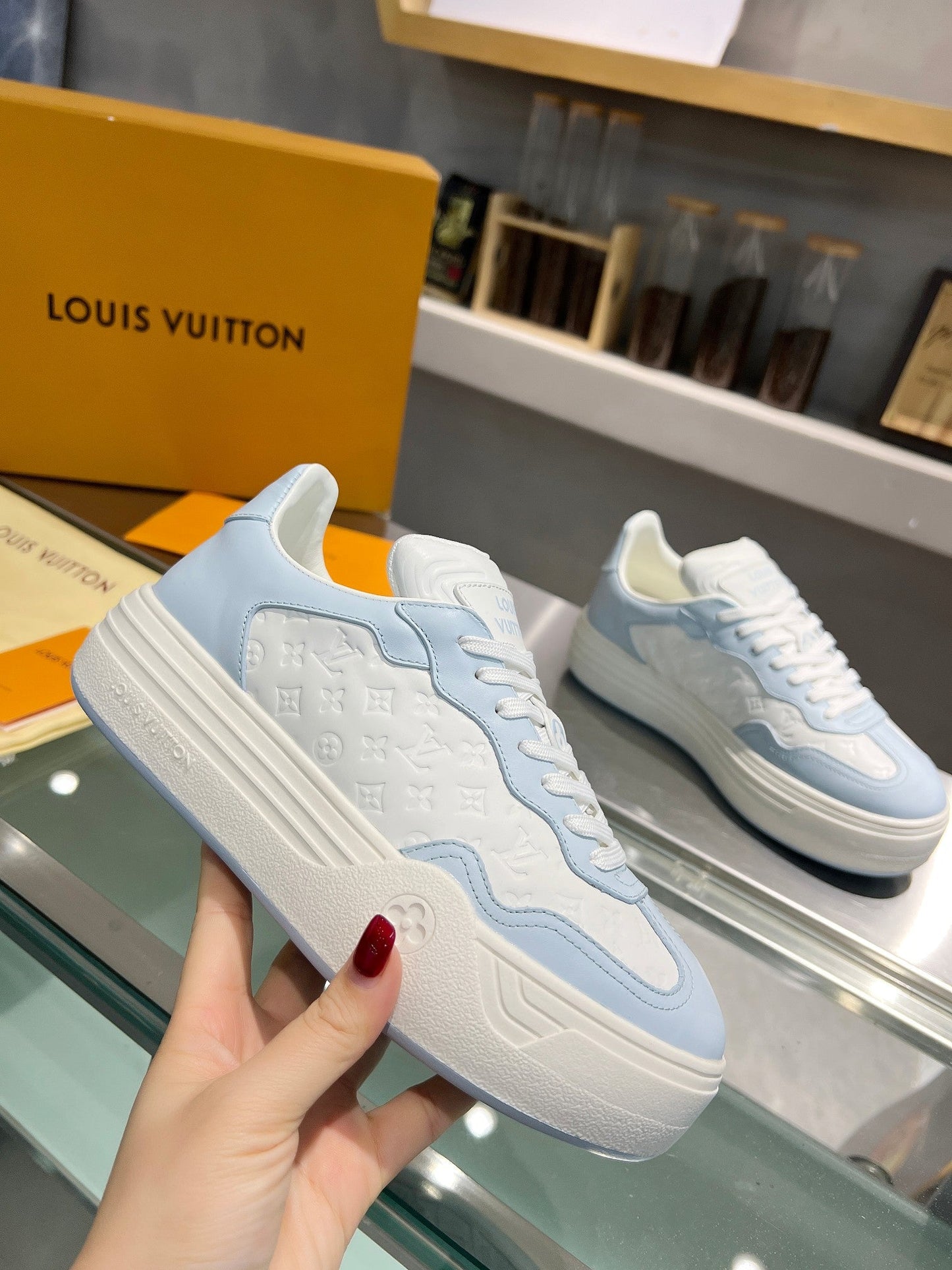 LV WOMEN GROOVY PLATFORM IN WHITE MIX LIGHT BLUE EMBOSSED CALFSKIN - 35