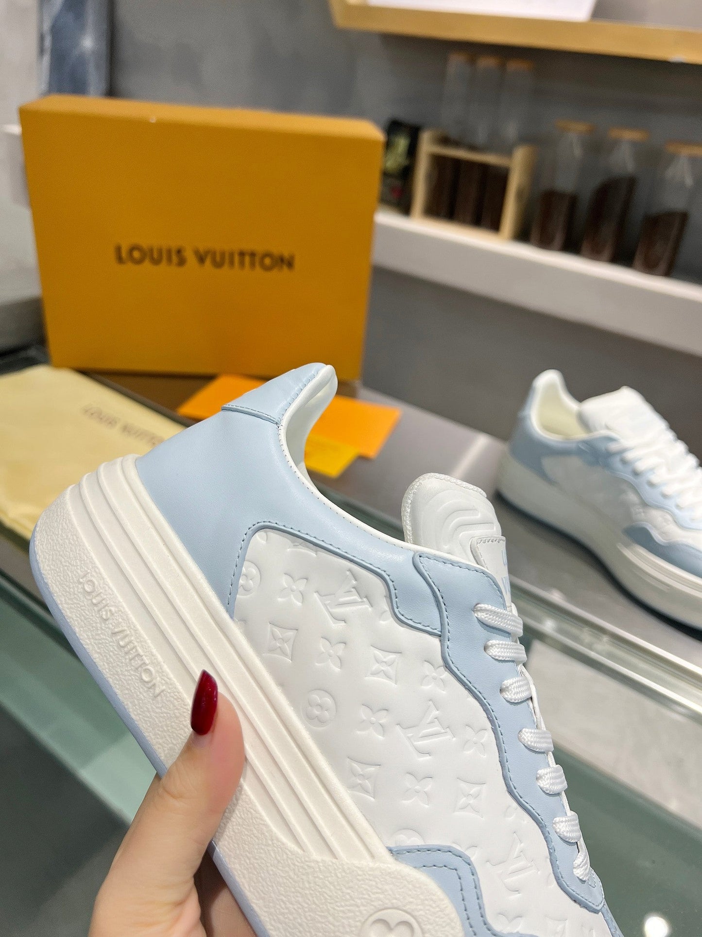 LV WOMEN GROOVY PLATFORM IN WHITE MIX LIGHT BLUE EMBOSSED CALFSKIN - 35