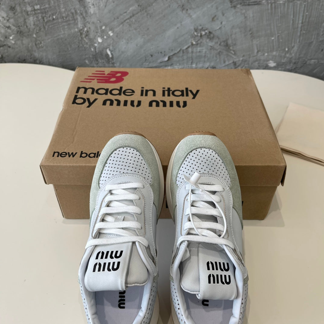 LIGHT GRAY MIX GRAY SNEAKERS COWHIDE - 35
