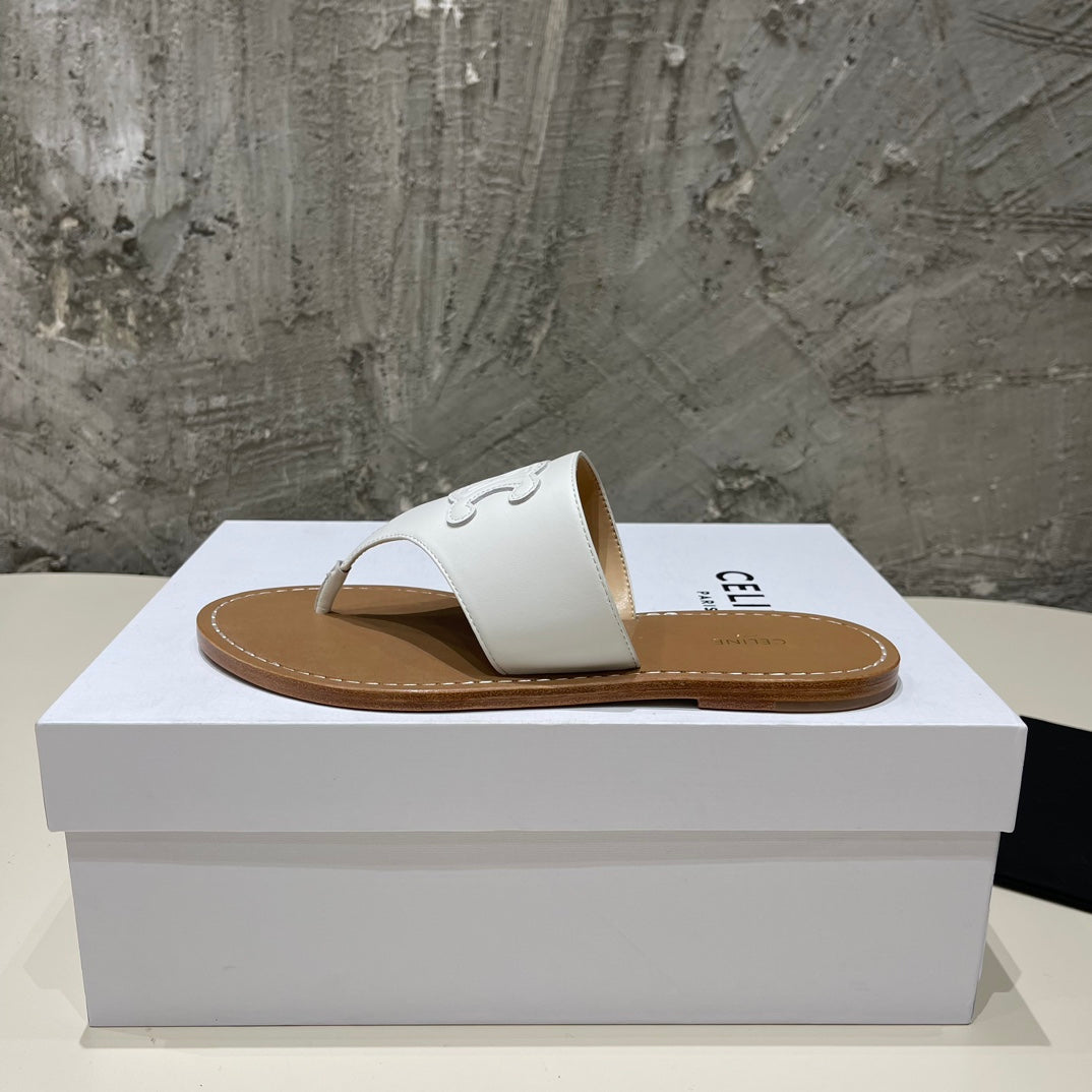 WOMEN TRIOMPHE FLAT THONG IN CALFSKIN WHITE - 35