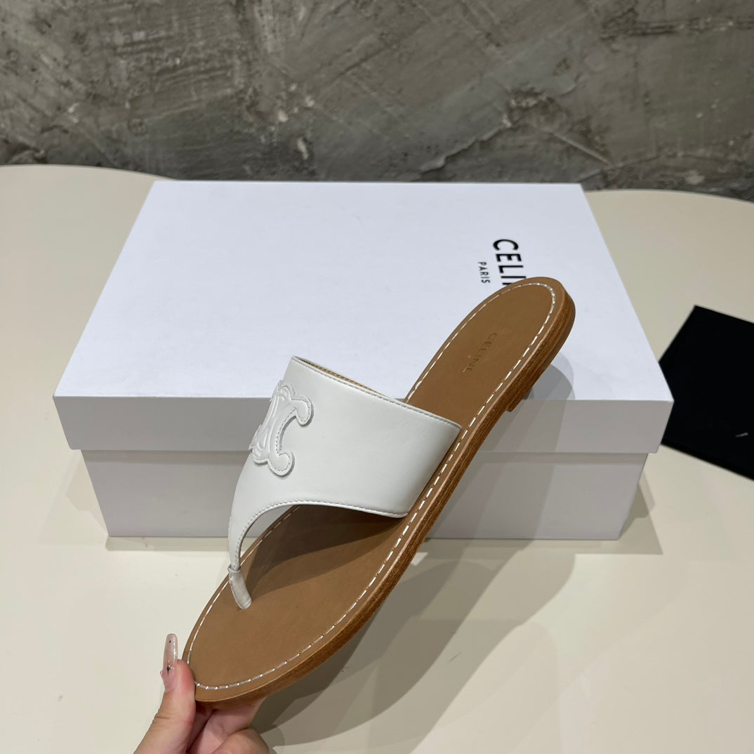 WOMEN TRIOMPHE FLAT THONG IN CALFSKIN WHITE - 35