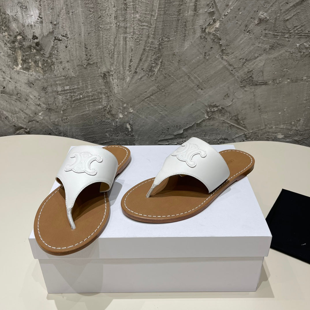 WOMEN TRIOMPHE FLAT THONG IN CALFSKIN WHITE - 35