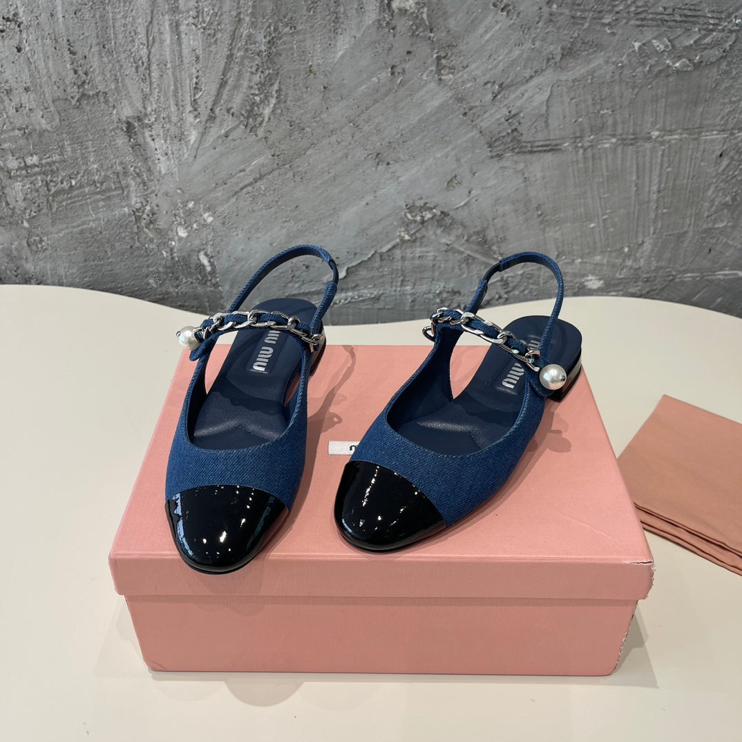 SMALL SQUARE HEAD MARY JANE SANDAL NAVY BLUE CALFSKIN - 35