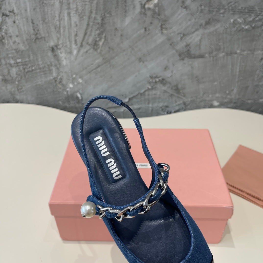 SMALL SQUARE HEAD MARY JANE SANDAL NAVY BLUE CALFSKIN - 35