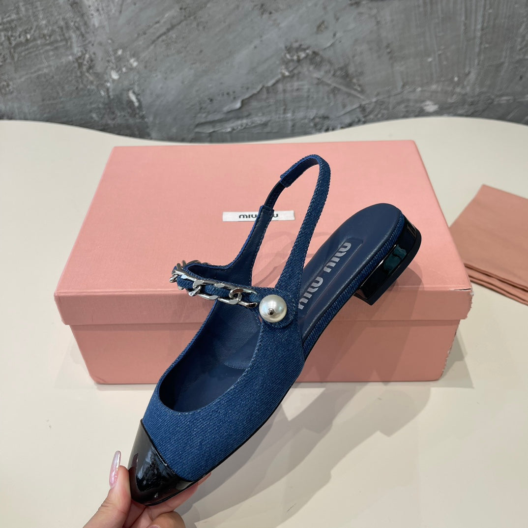 SMALL SQUARE HEAD MARY JANE SANDAL NAVY BLUE CALFSKIN - 35