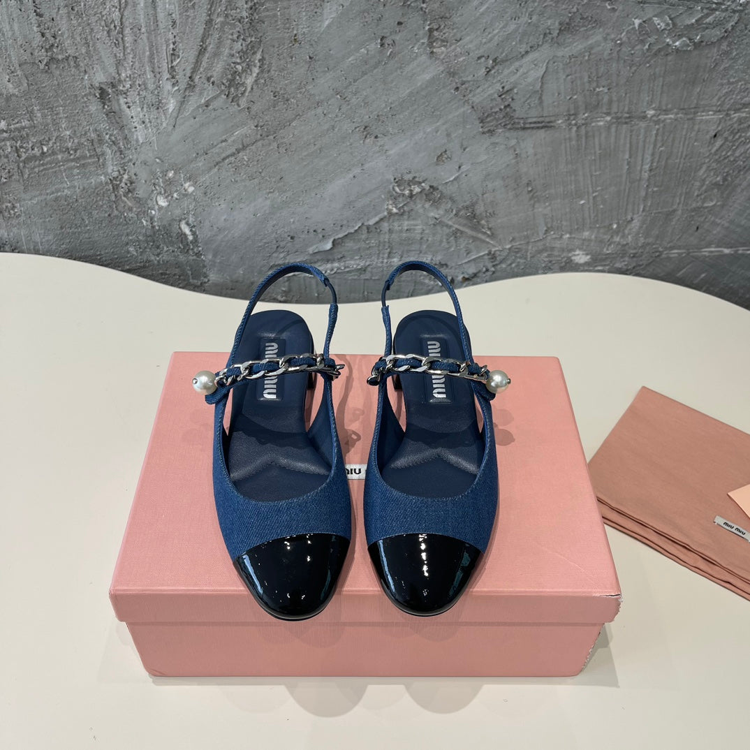 SMALL SQUARE HEAD MARY JANE SANDAL NAVY BLUE CALFSKIN - 35