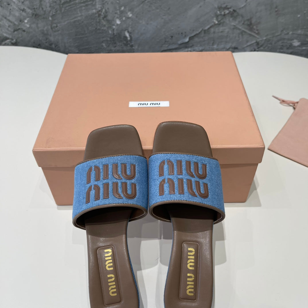 CARAMEL HIGH HEEL WITH AZURE BLUE STRAPS - 35