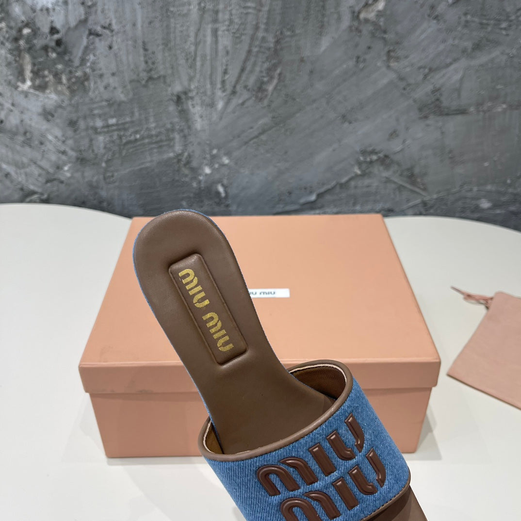 CARAMEL HIGH HEEL WITH AZURE BLUE STRAPS - 35