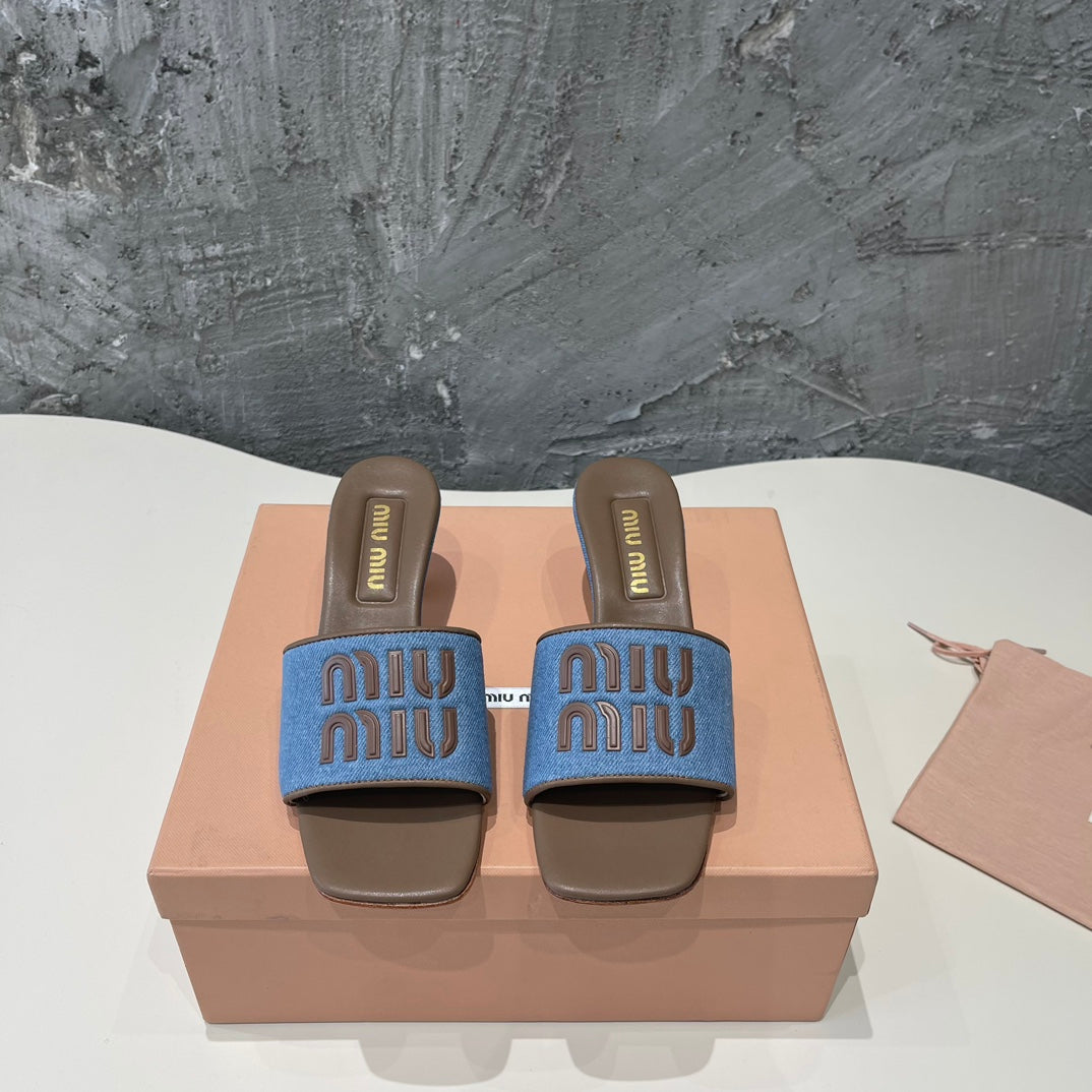 CARAMEL HIGH HEEL WITH AZURE BLUE STRAPS - 35