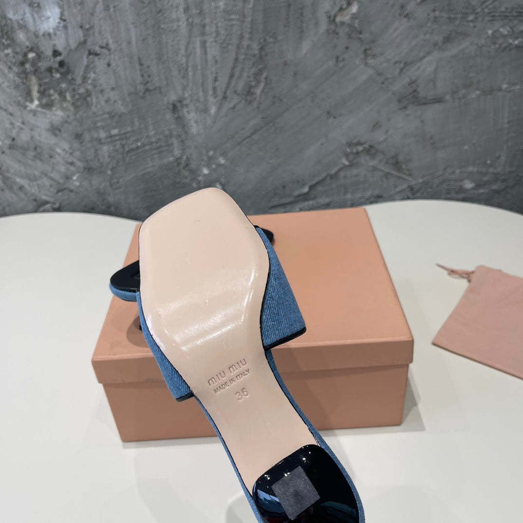 BLACK HIGH HEEL WITH AZURE BLUE STRAPS - 35