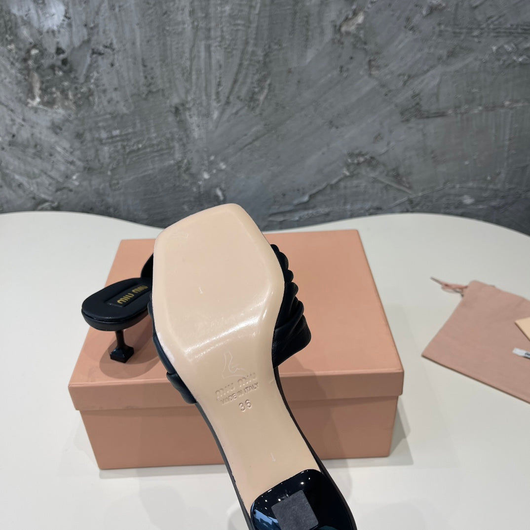 HIGH - HEEL BLACK SHEEPSKIN WITH STYLIZED STRAPS - 35