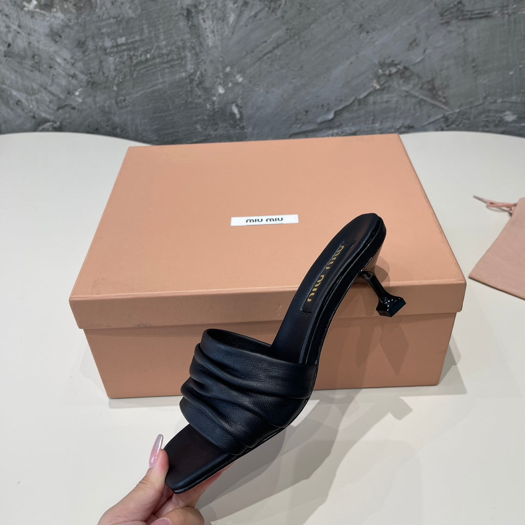 HIGH - HEEL BLACK SHEEPSKIN WITH STYLIZED STRAPS - 35