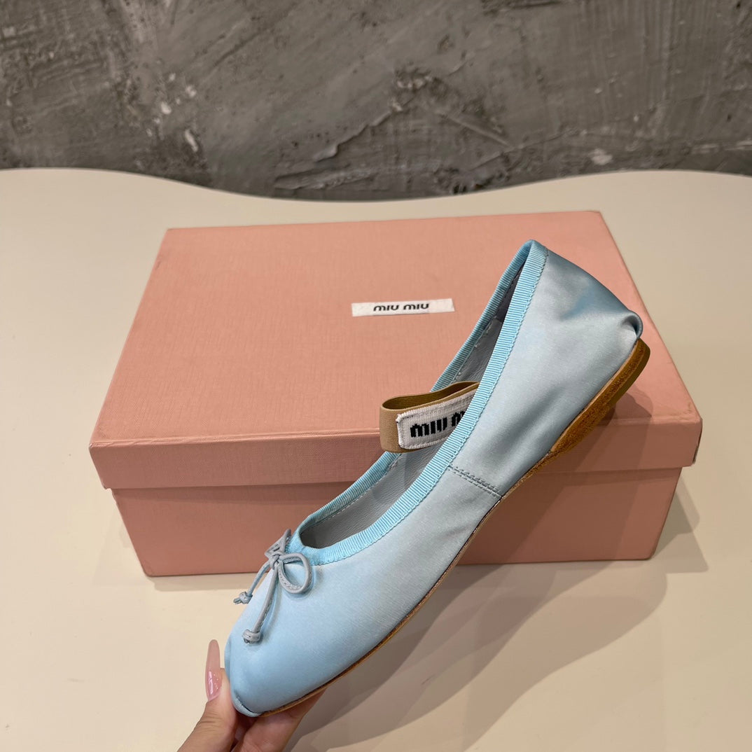 BALLET FLAT SHOES LIGHT BLUE GLOSSY SHEEPSKIN - 35